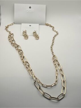 belk Gold Double-Layer Paperclip Necklace with Matching Earrings Set
